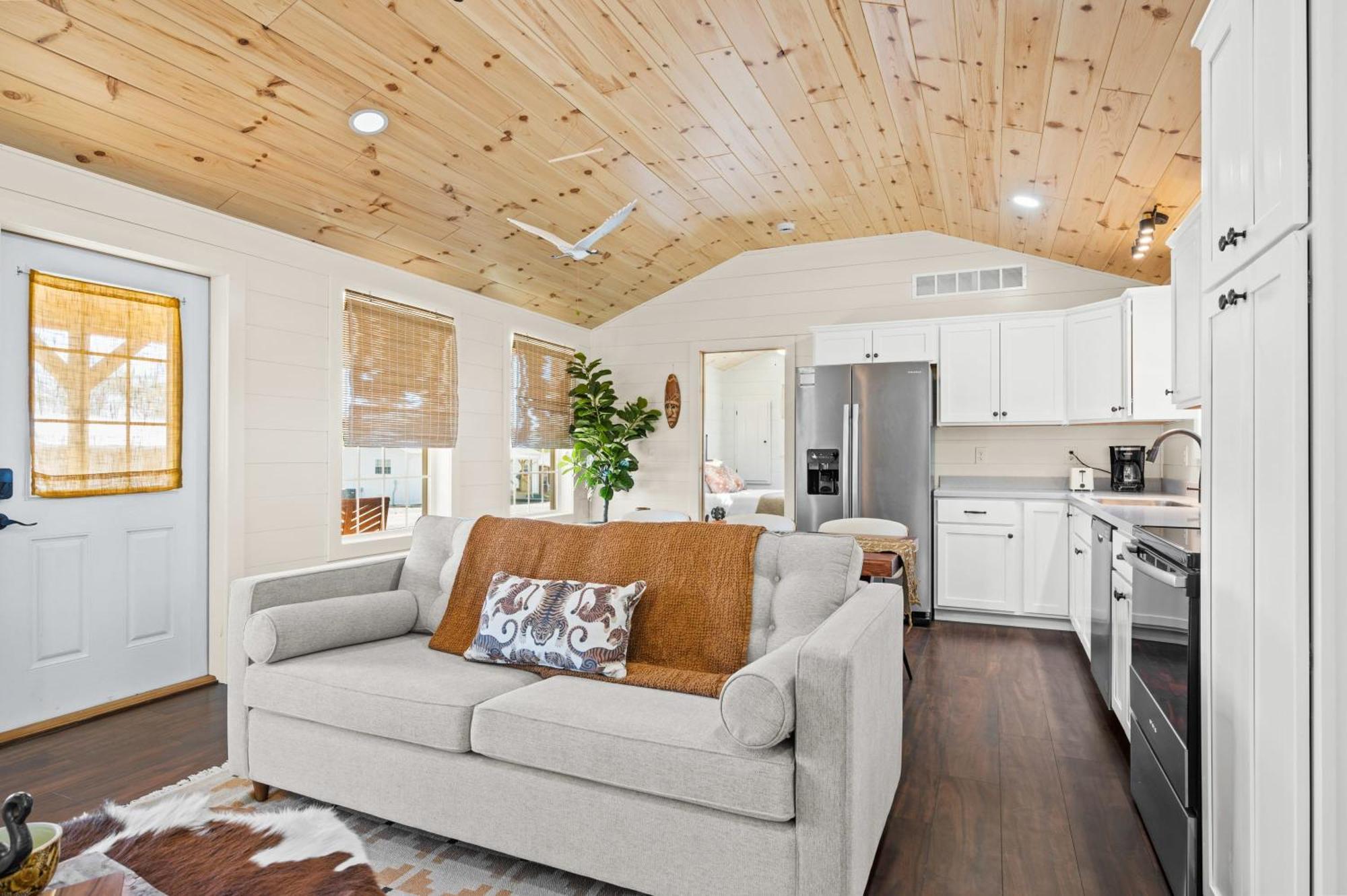 The Lodges At Eden Reserve - Cabins Near Ark Williamstown Extérieur photo